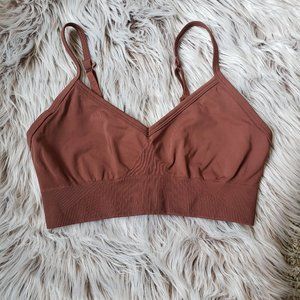 Lululemon Size 8 Ebb to Street Bra
